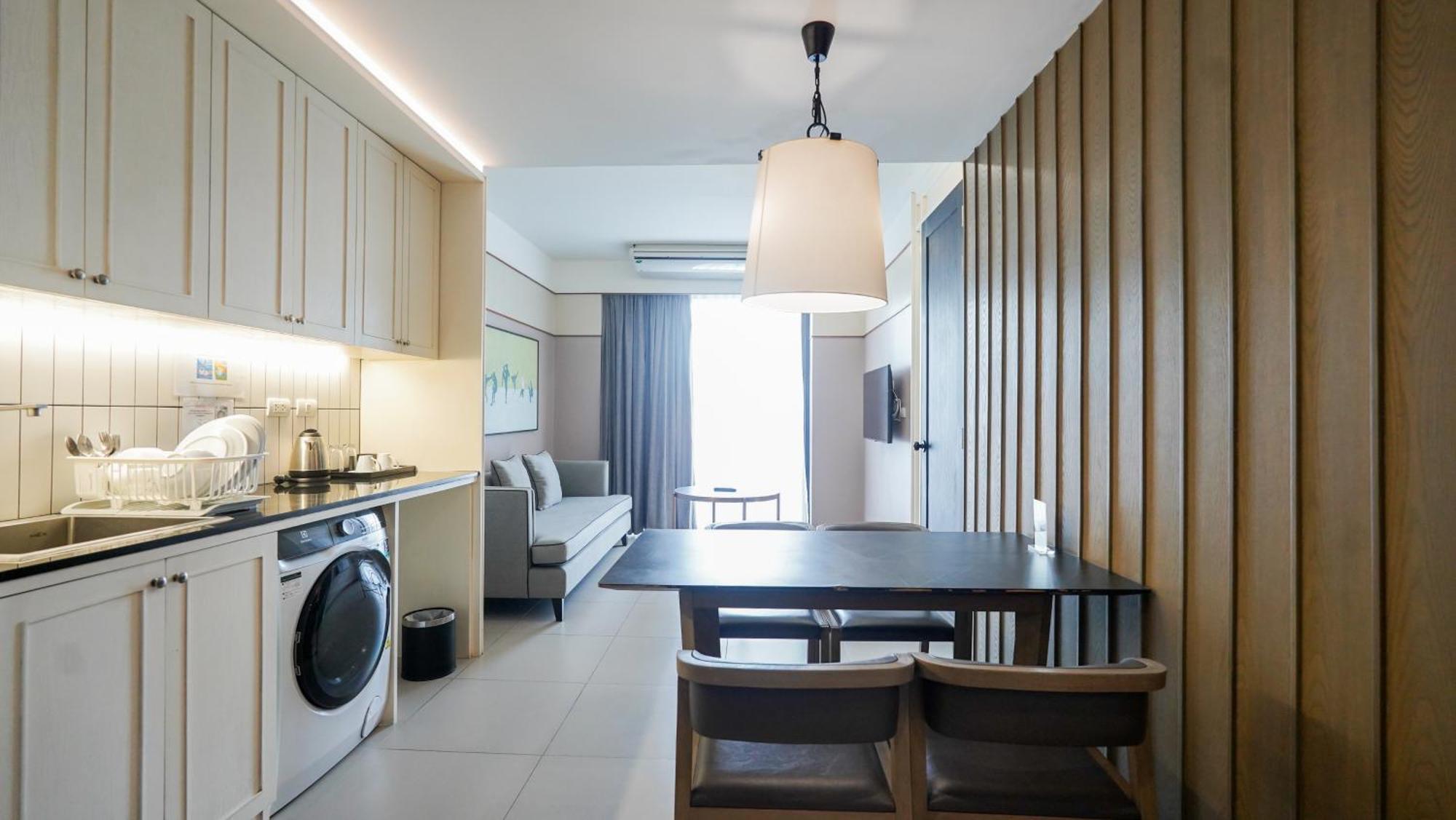 Marina House Muaythai Ta-Iad Phuket Chalong Ngoại thất bức ảnh