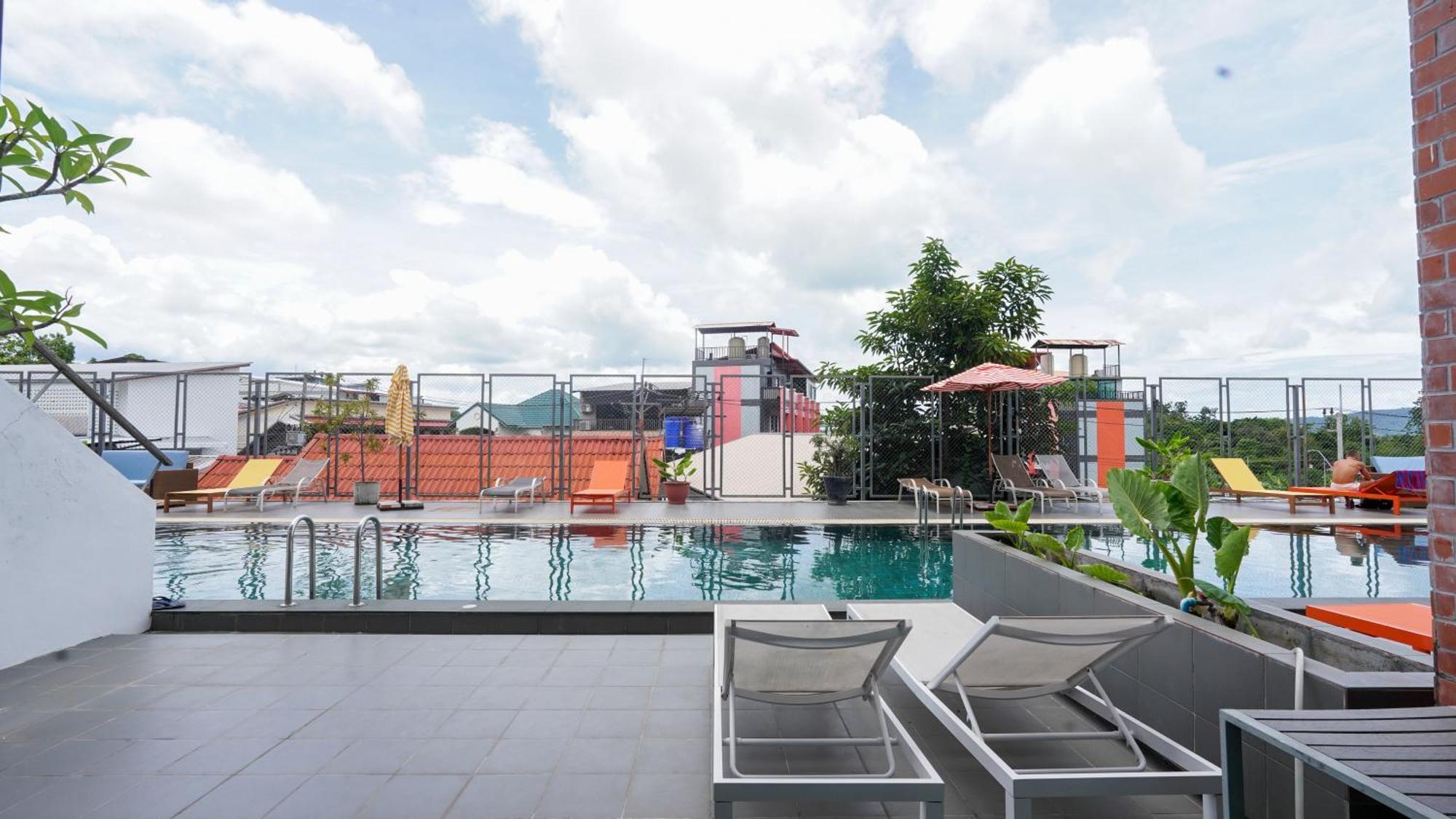 Marina House Muaythai Ta-Iad Phuket Chalong Ngoại thất bức ảnh